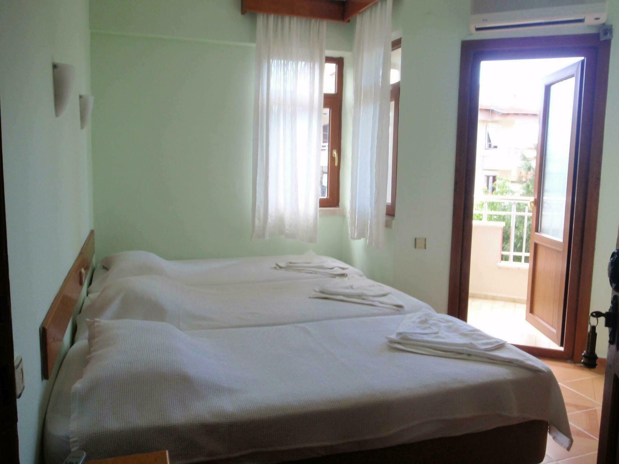 Aloe Apart Hotel Marmaris Esterno foto